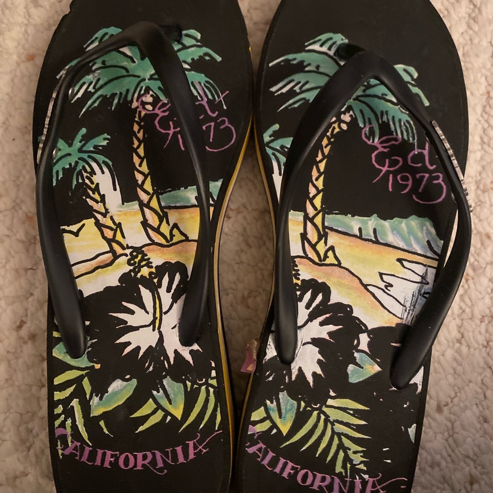 Ed hardy wedge flips flops new